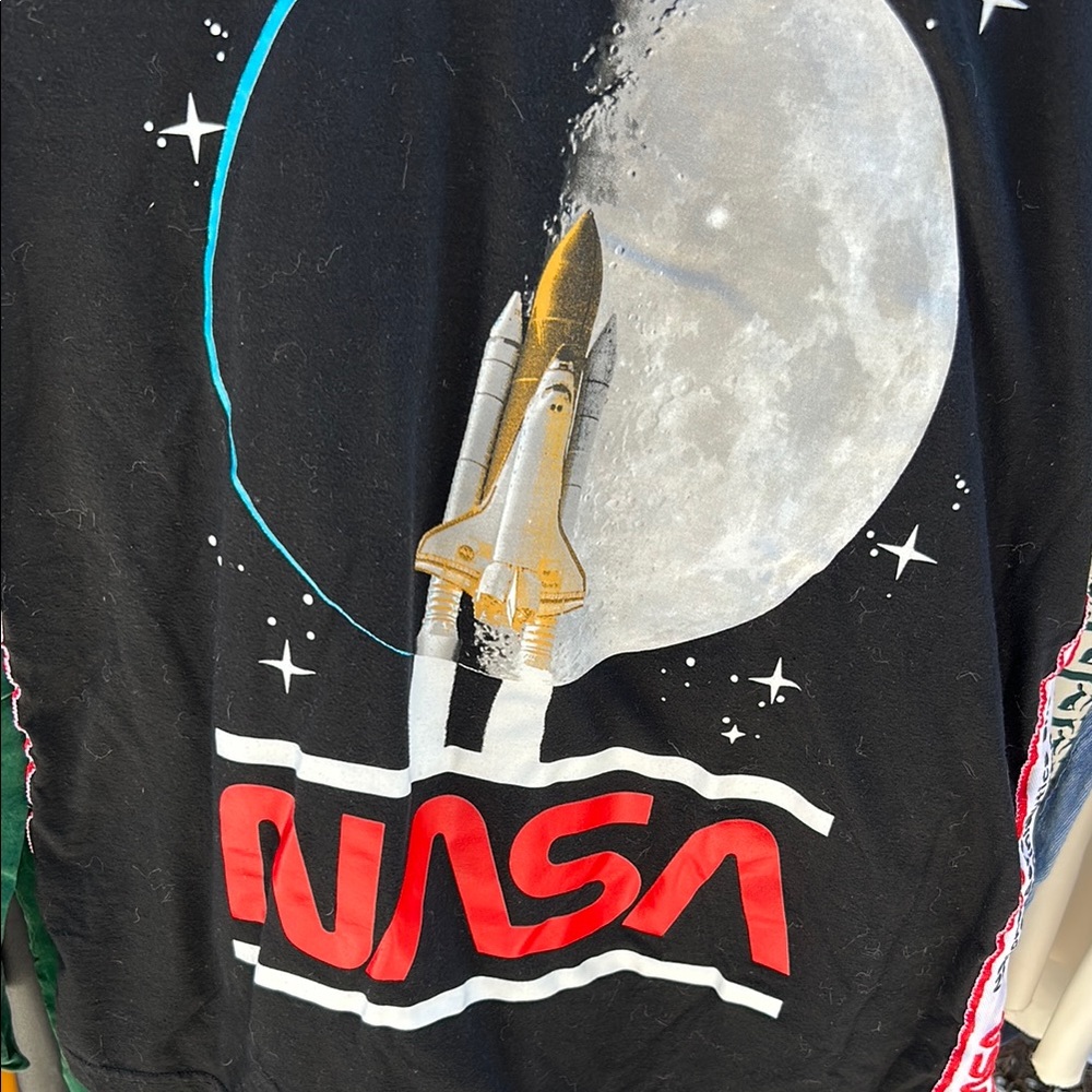 EUC! NASA Graphic T-Shirt